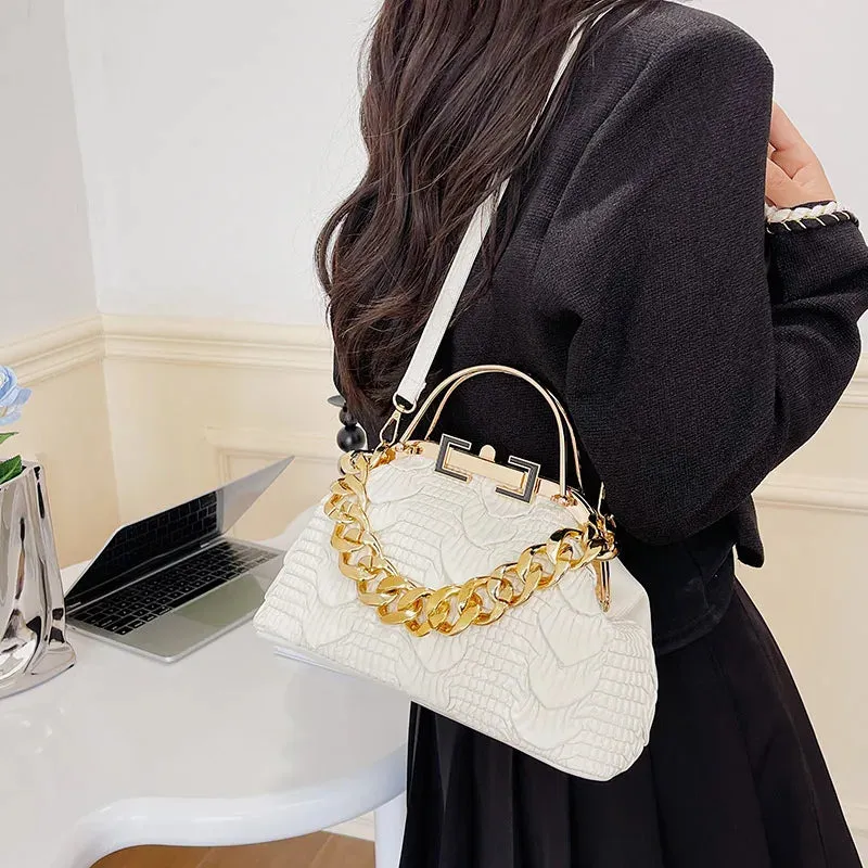 2023 Luxury Women Pink Green Pleat Shoulder Bags Gold Thick Chain Messenger Bags Totes PU Leather Handbags Lady Evening Clutch