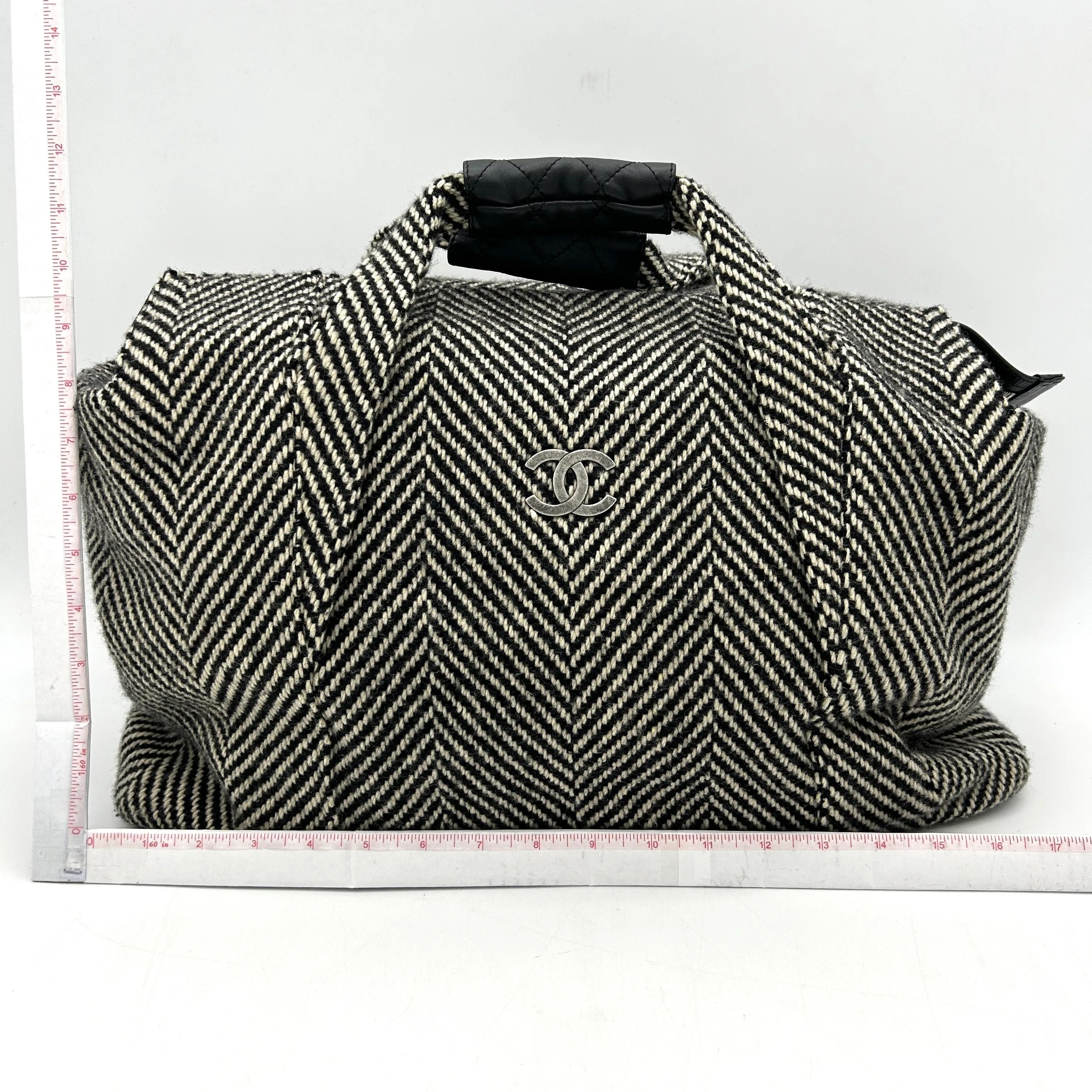 CHANEL Wool Calfskin CC Chevron All Day Long Boston Black White ITAVO2T77FXD