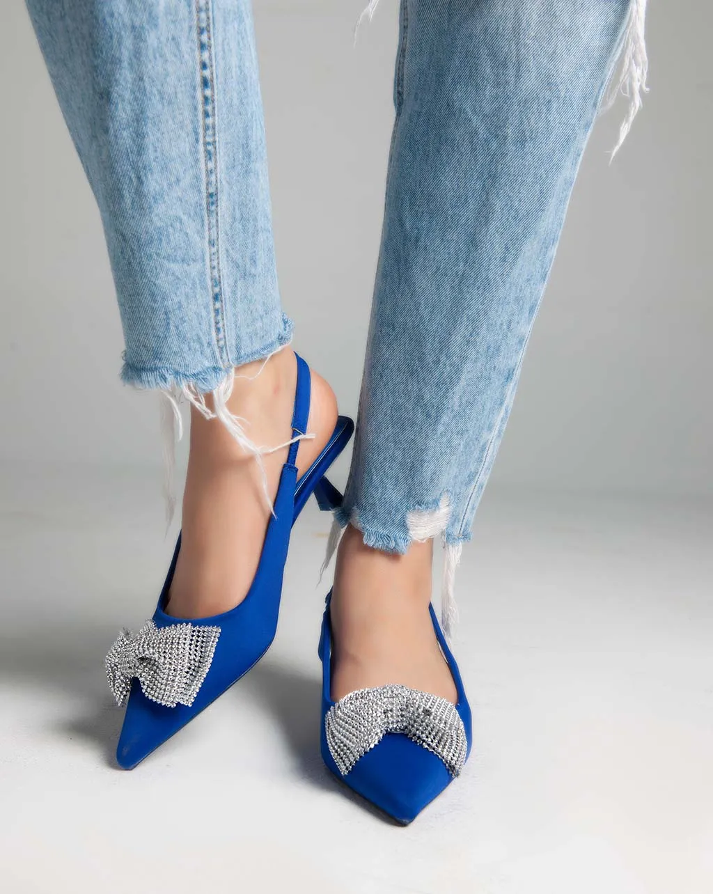 Low Heels Sling Back Pumps - Blue