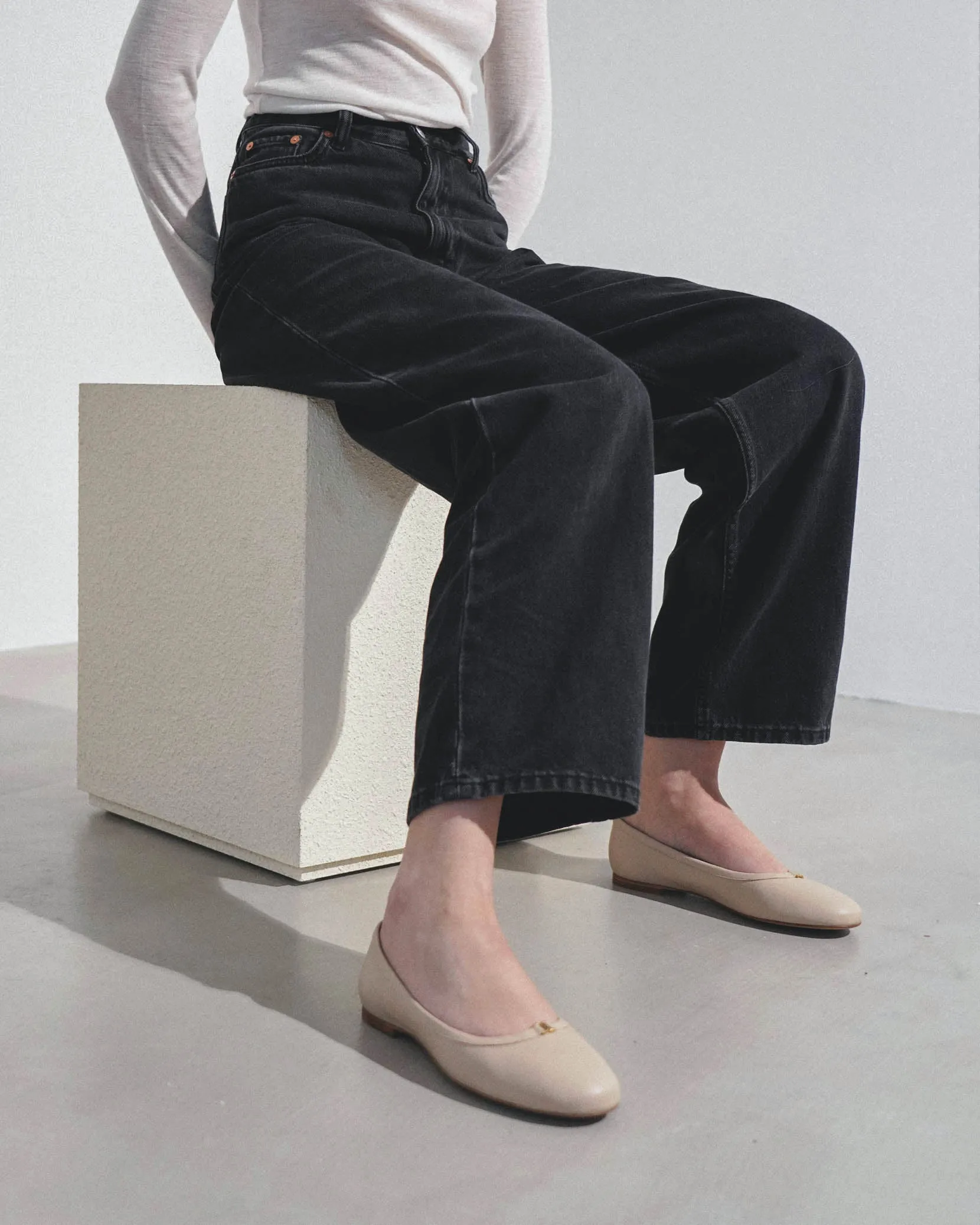Marcie beige leather ballerinas